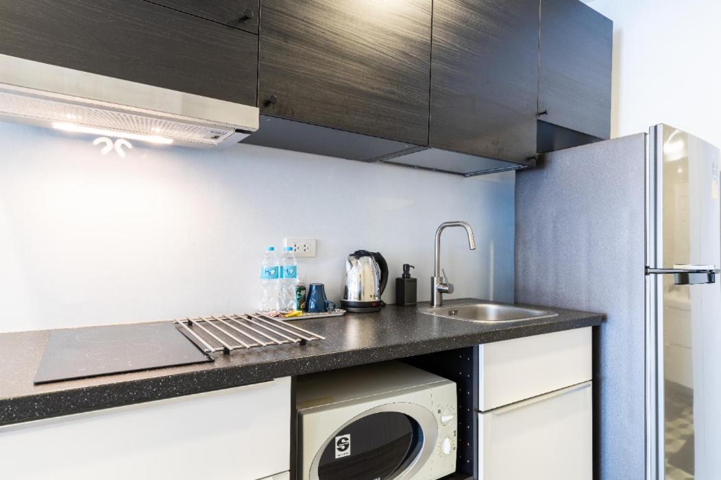 Cozy Studio 1 In Sathorn, Bts Saint Louis Bangkok Bagian luar foto