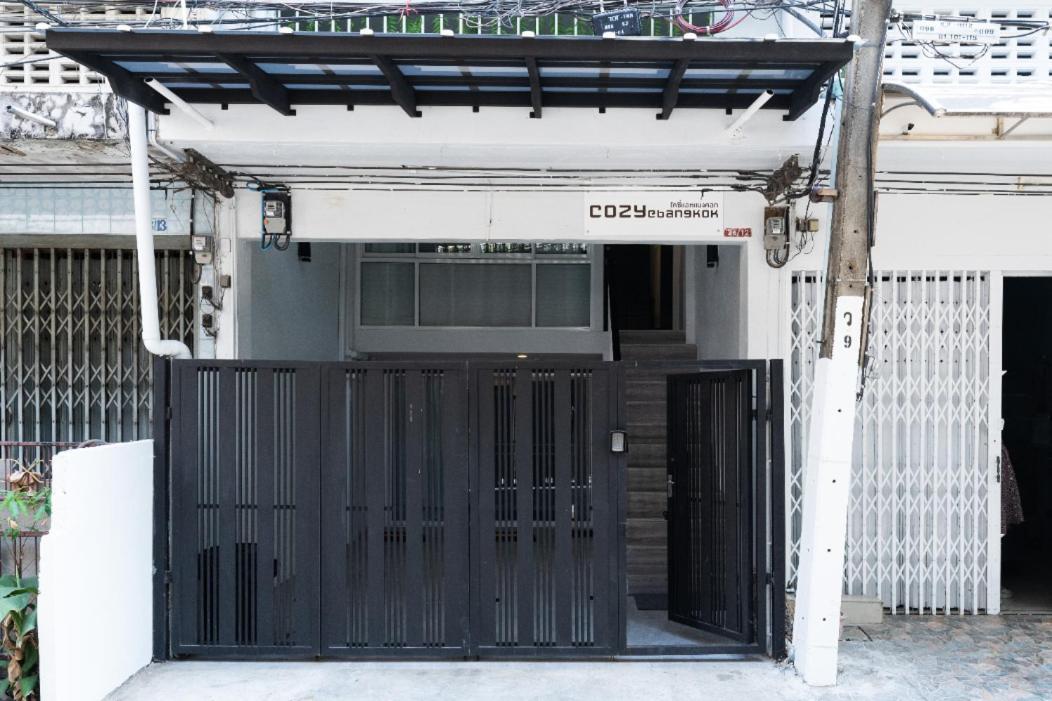 Cozy Studio 1 In Sathorn, Bts Saint Louis Bangkok Bagian luar foto